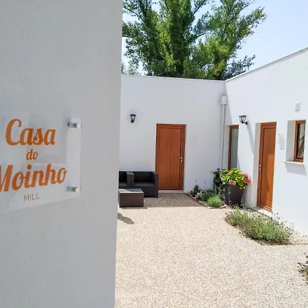 Bed & Breakfast Moinho Real 3*